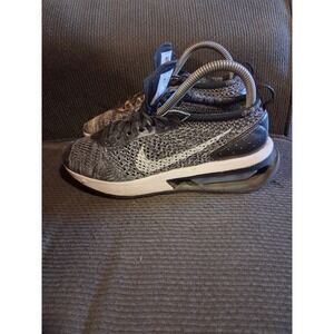Nike Air Max Flyknit Racer Oreo‎ Women's Size 6 DM9073-001